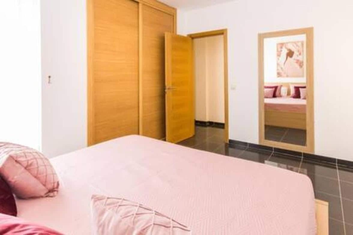 Apartamento Cozy Stay Аресифе Екстериор снимка